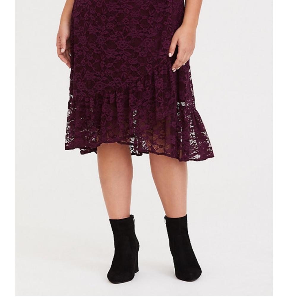 Torrid Lace Burgundy Skirt